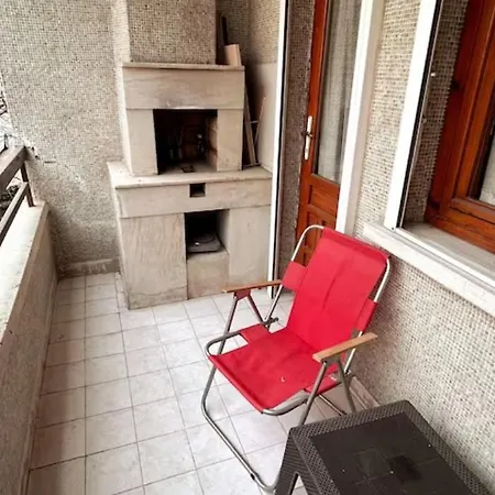 A Large, Comfortable Flat In The Area Of Ankara, Turkey アンカラ