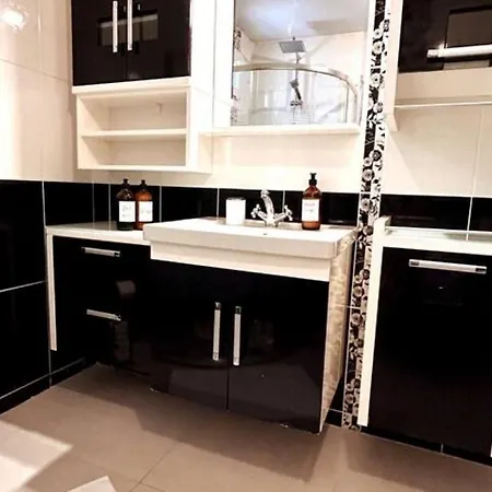 A Large, Comfortable Flat In The Best Area Of Ankara, Turkey *