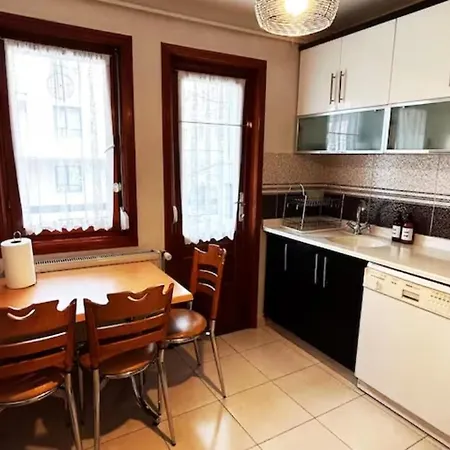 A Large, Comfortable Flat In The Best Area Of Ankara, Turkey Ankara